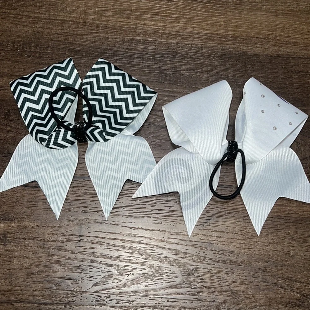 Brand new! Black & White Cheerleading Hair Bows